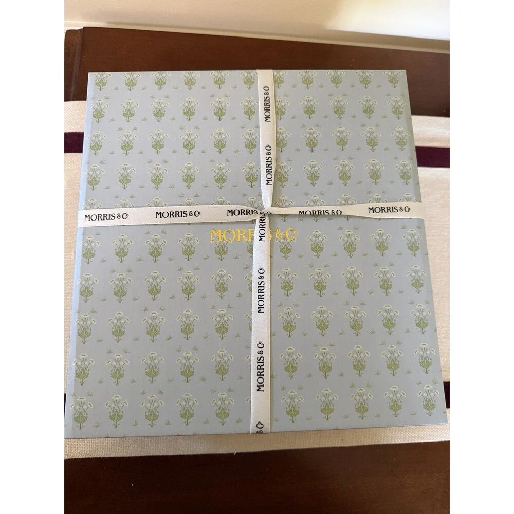 Morris & Co. 2-piece Set Hand Soap and Guest Towels